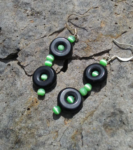 Sci-fi earrings, black and green