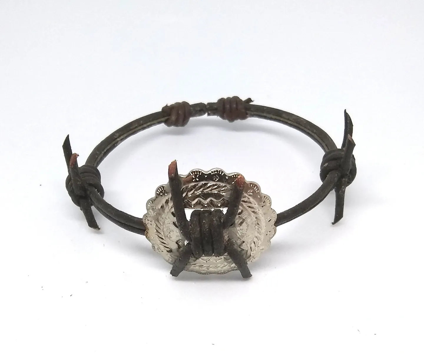 Unique Concha Barb Wire Bracelet